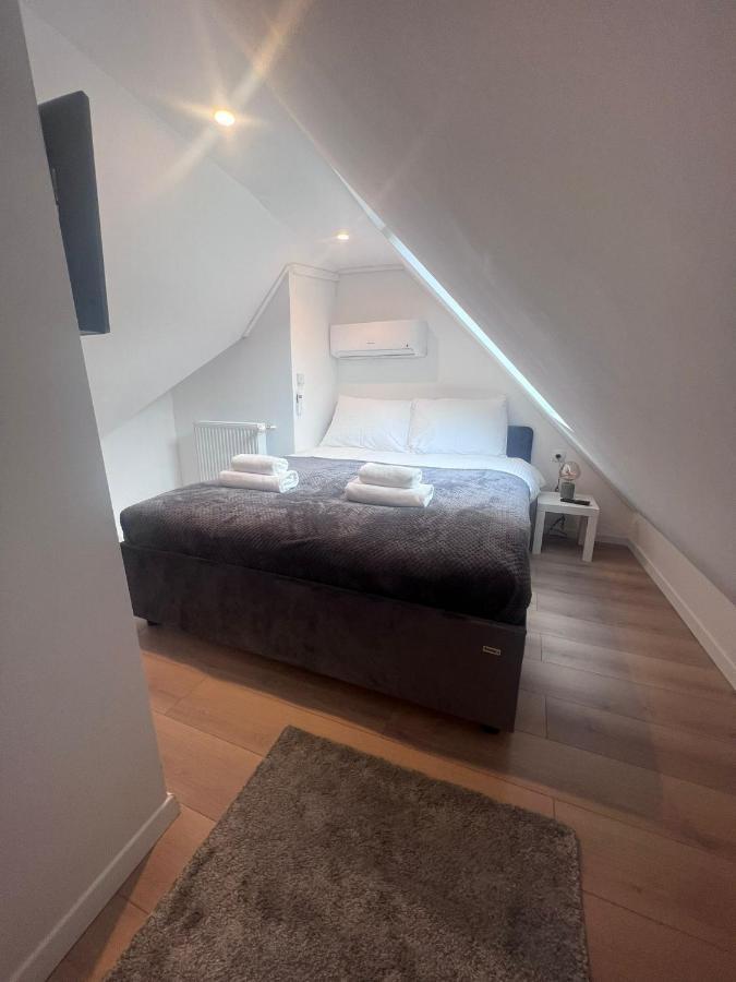 Studio Apartman Mia Zagreb Eksteriør billede